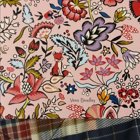 Vera Bradley Pink Floral three ring binder - Picture 4 of 7